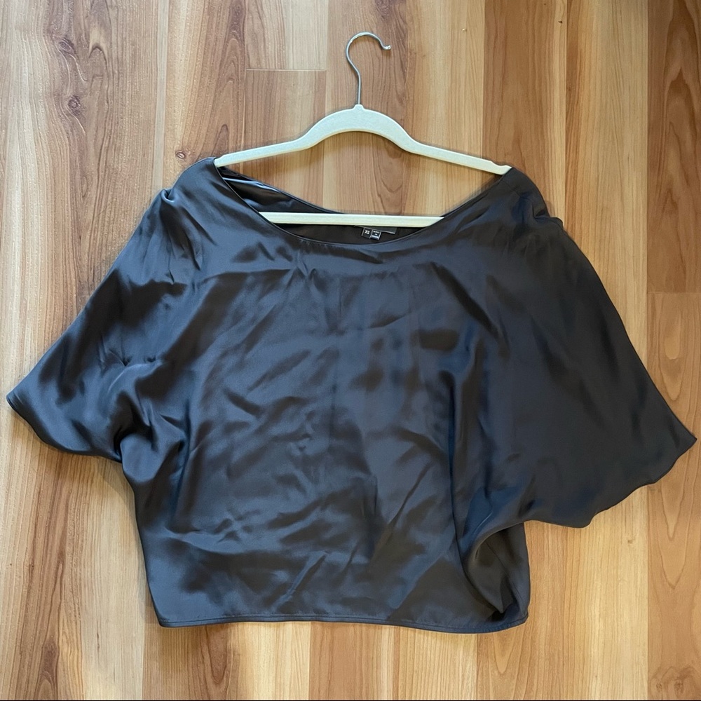 Vince silk short sleeve blouse